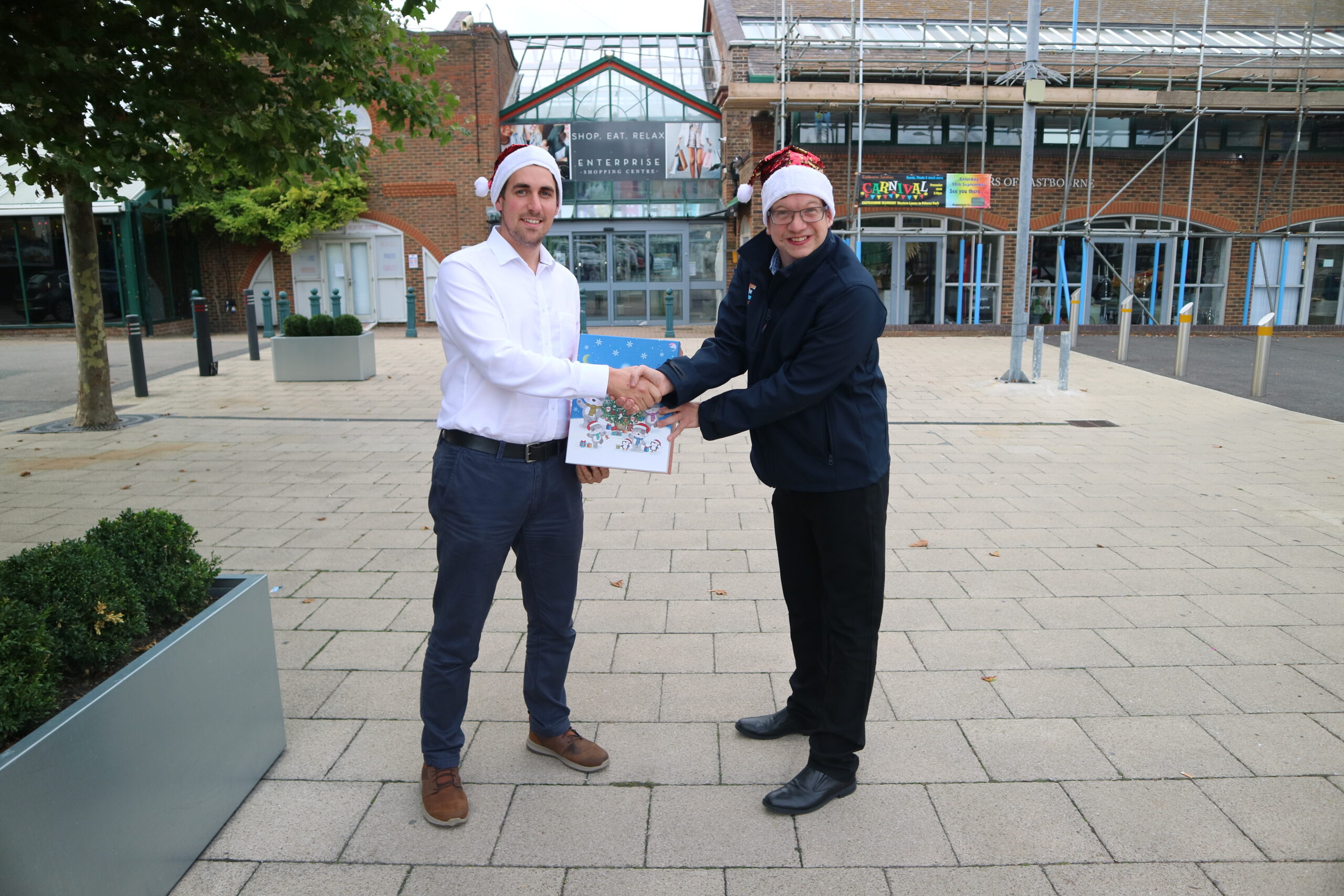 Lightning Fibre Announced as Headline Sponsor for Eastbourne’s Ice Rink